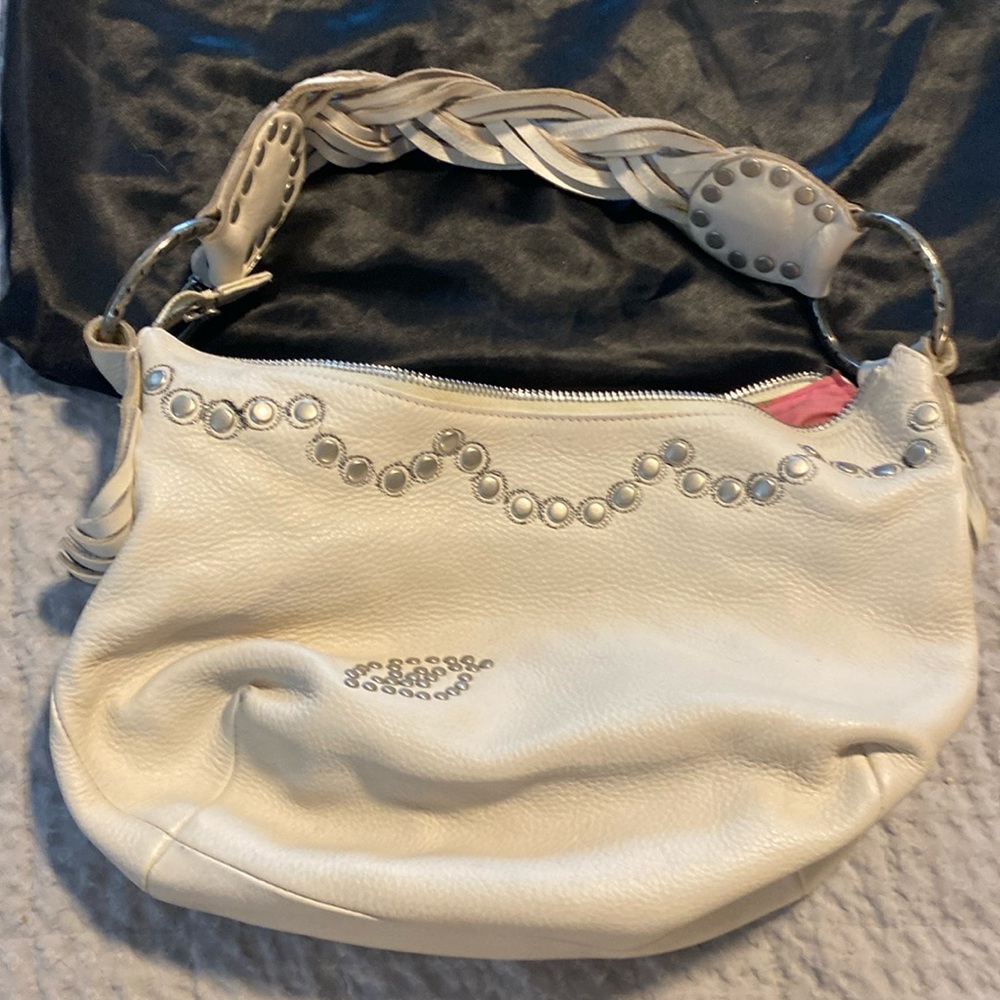 Betsy Johnson white purse with duster